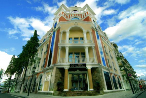 Отель Batumi World Palace  Батуми